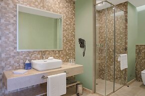 The Cove Rotana Resort