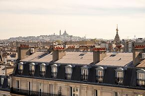Renaissance Paris Arc de Triomphe Hotel