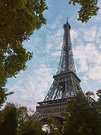 Renaissance Paris Arc de Triomphe Hotel