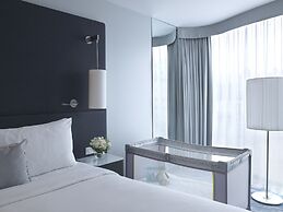 Renaissance Paris Arc de Triomphe Hotel