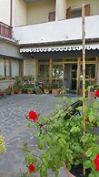 Hotel Ristorante Miramonti