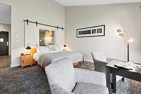 Black Rock Oceanfront Resort
