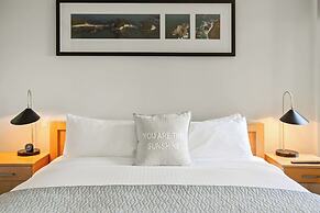 Black Rock Oceanfront Resort