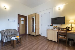 Phoenix Hotel
