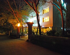 Phoenix Hotel