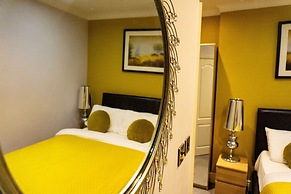 Kenley Hotel