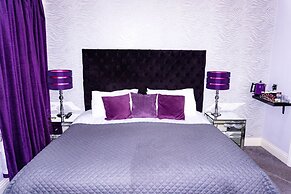 Kenley Hotel