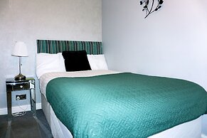 Kenley Hotel