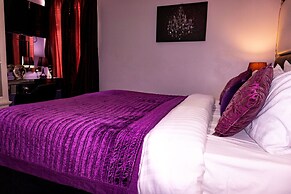 Kenley Hotel