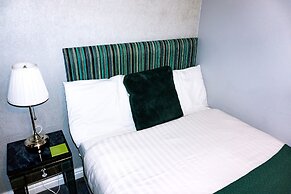 Kenley Hotel
