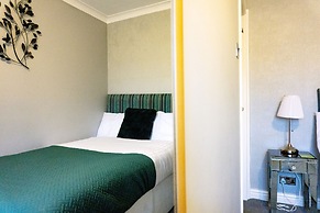 Kenley Hotel