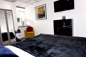 Kenley Hotel