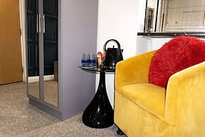 Kenley Hotel