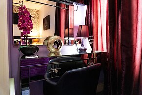 Kenley Hotel