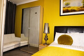 Kenley Hotel