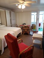 Crystal Cove Villas