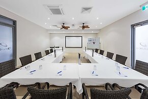 Oaks Broome Hotel