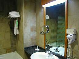 Al Khoory Hotel Apartments