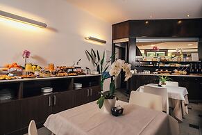Euro Hotel