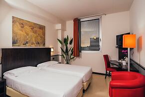 Euro Hotel