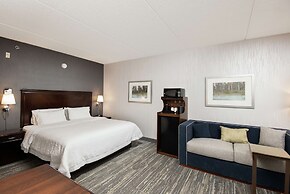 Hampton Inn & Suites Barrie
