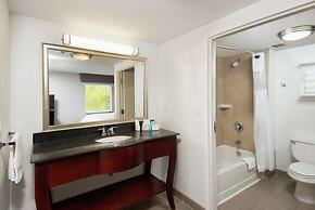 Hampton Inn & Suites Barrie