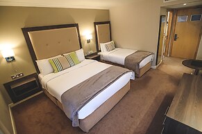 Westlodge Hotel