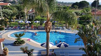 Hotel Damanse