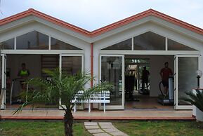 Hotel Damanse