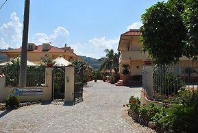 Hotel Damanse
