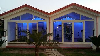 Hotel Damanse