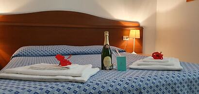 Hotel Damanse