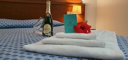 Hotel Damanse