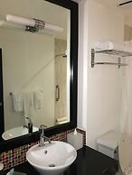 S Hotel Kingston