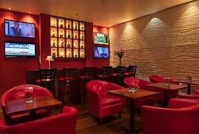 S Hotel Kingston