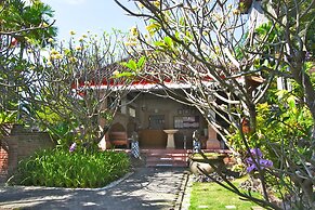 Bumi Ayu Bungalows