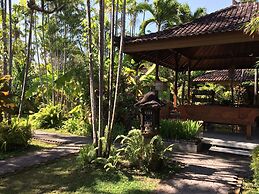 Bumi Ayu Bungalows