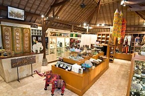 Mason Elephant Lodge