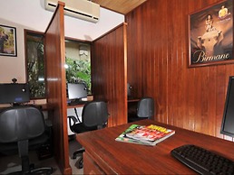 Mason Elephant Lodge