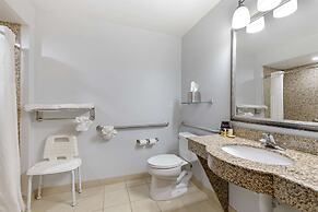 Best Western Plus First Coast Inn & Suites