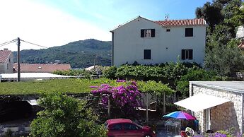 Villa Doris