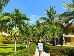 La Ensenada Beach Resort - All Inclusive