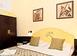 Klastrom Hotel