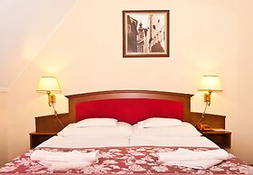 Klastrom Hotel
