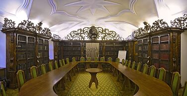 Klastrom Hotel