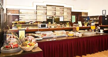 Klastrom Hotel