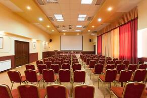 AMAKS Park Hotel
