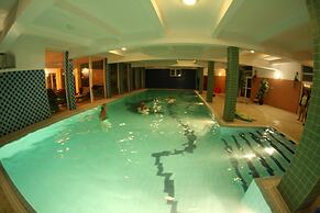 Hotel Daisy Superior