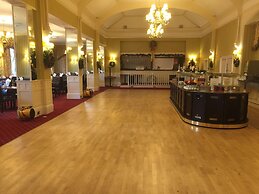 The Clifton Hotel