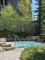Silver Creek Lodge